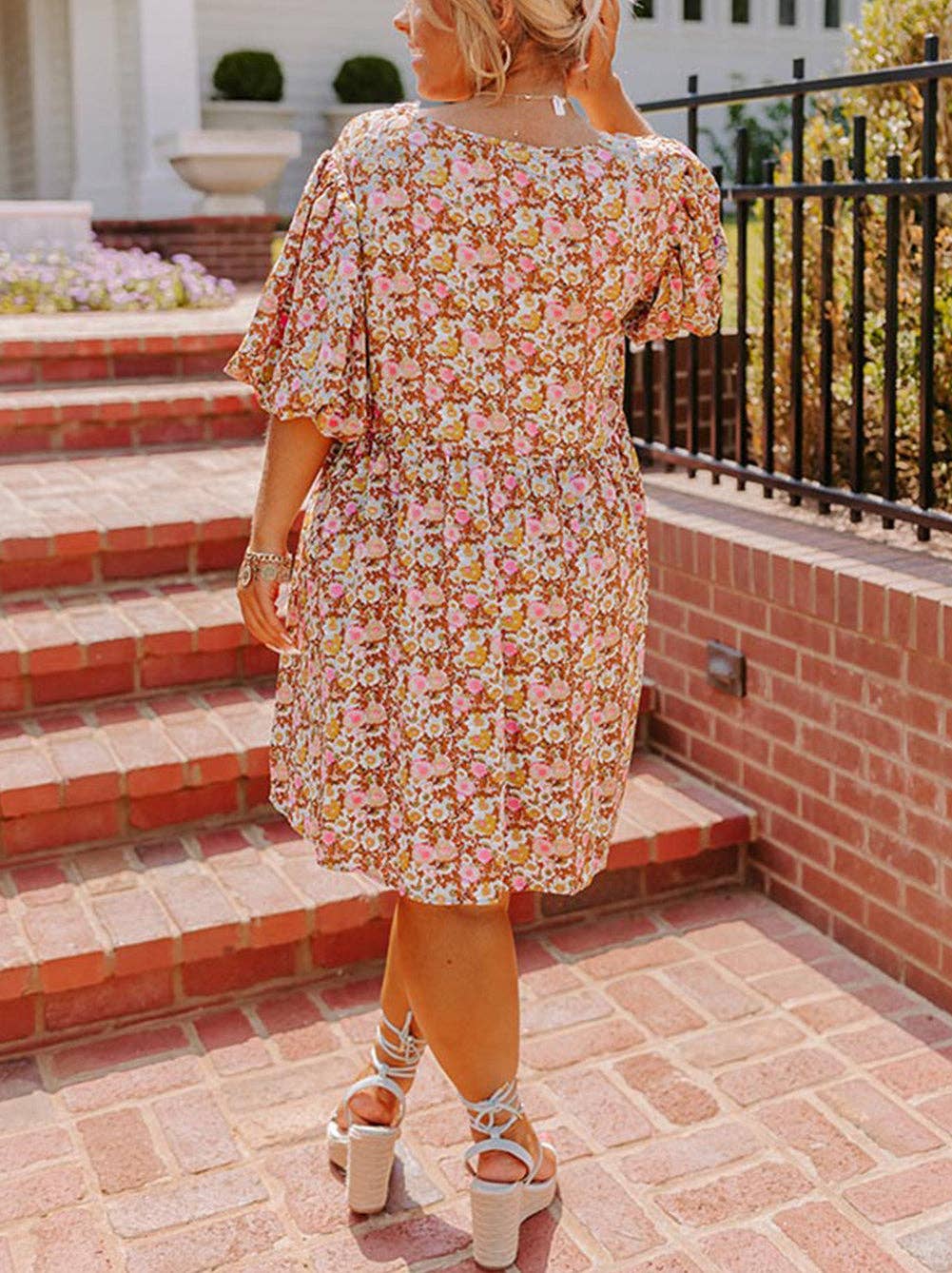 Multicolor Plus Size Floral Print Puff Sleeves Dress