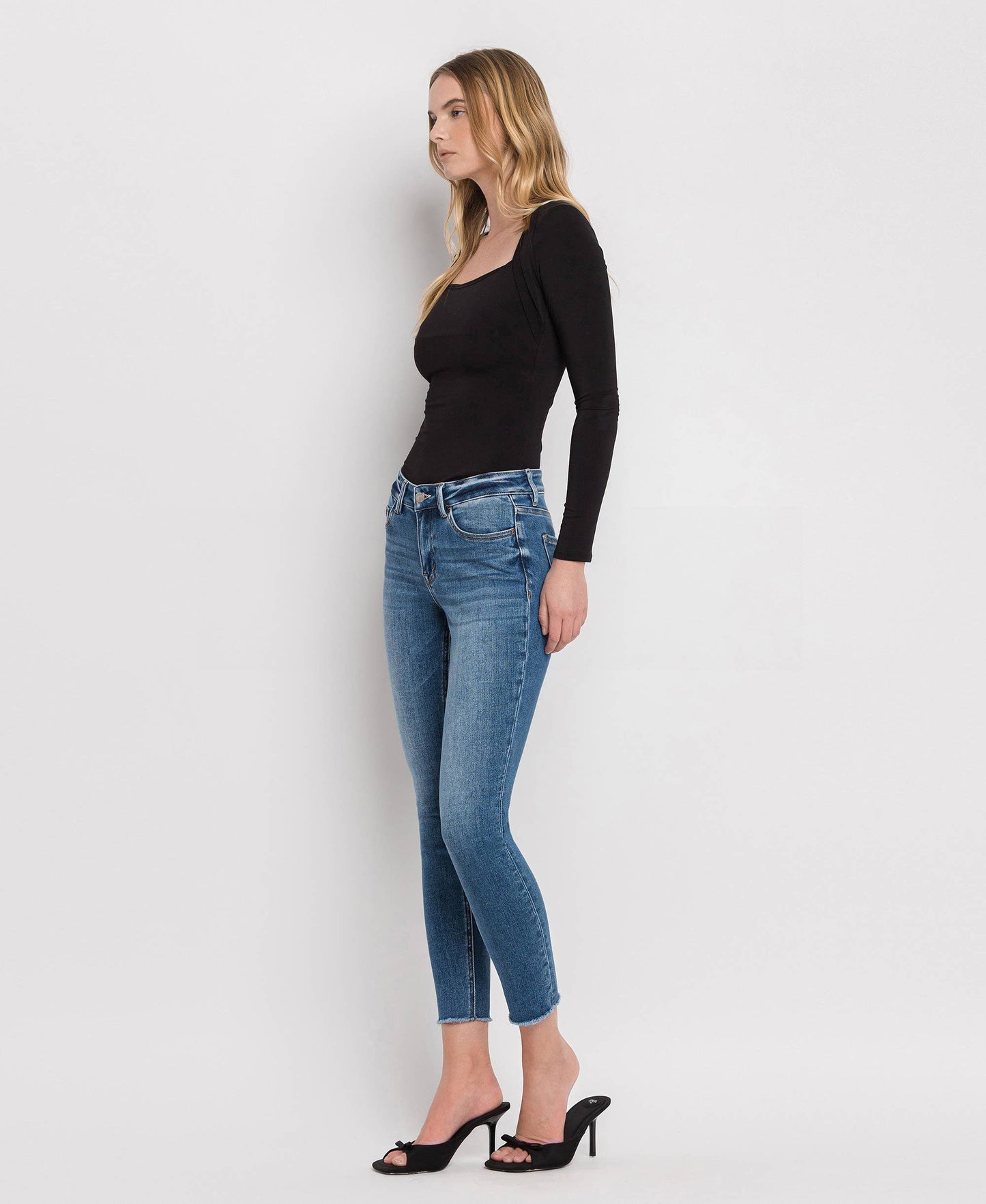 MID RISE RAW HEM CROP SKINNY JEANS V2159M